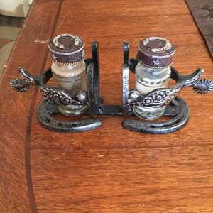 Salt and Pepper Shaker